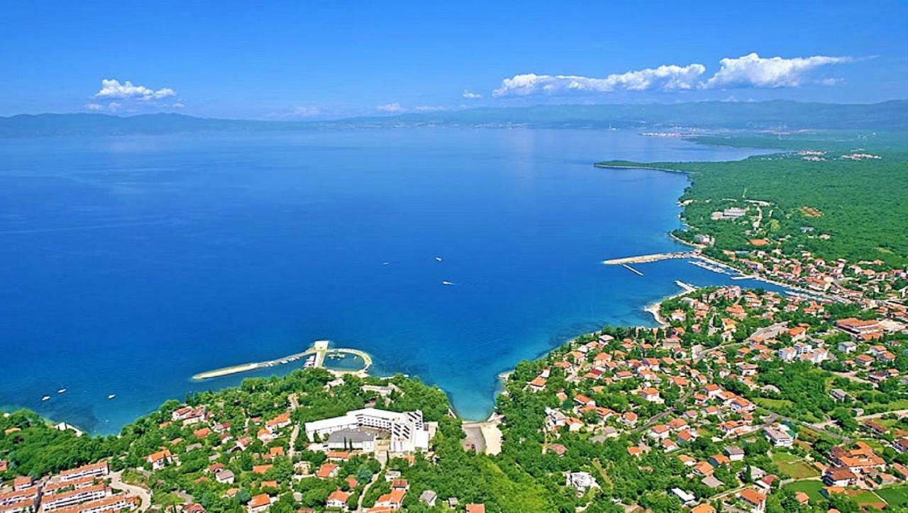 Villa Bionda Malinska Esterno foto